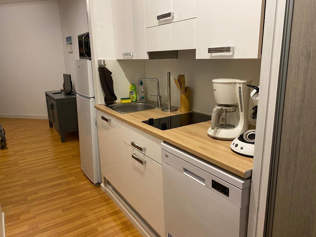 Residence Santa Lucia, Studio Avec Piscine , Vue Mer Et Pied Dans L'Eau , Moriani-Plage Екстериор снимка